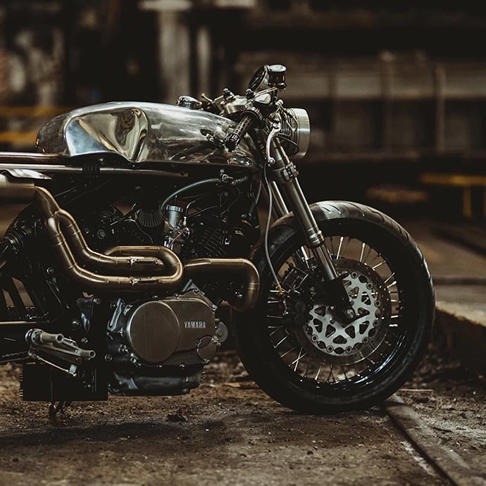 Cafe Racer Yamaha TR1 1983