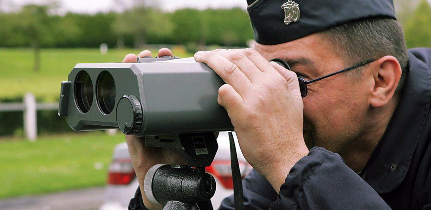Interdiction des signalements de certains contrôles de police sur les applications à partir du 1 nov.