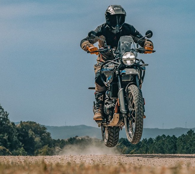 Essai Himalayan 450 Royal Enfield : en route vers les sommets ?