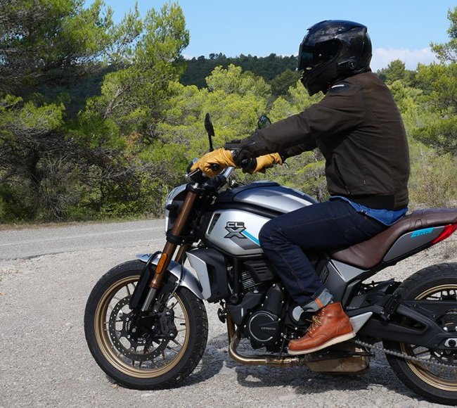 CFMOTO 700 CL-X HERITAGE : l'essai coup de cœur de la rédaction !