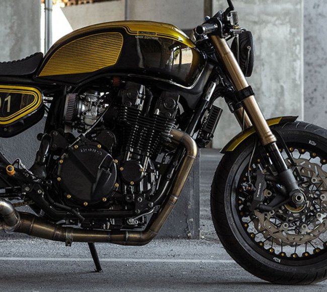 Honda CB Seven Fifty “Laurus” par Unik Motorcycles